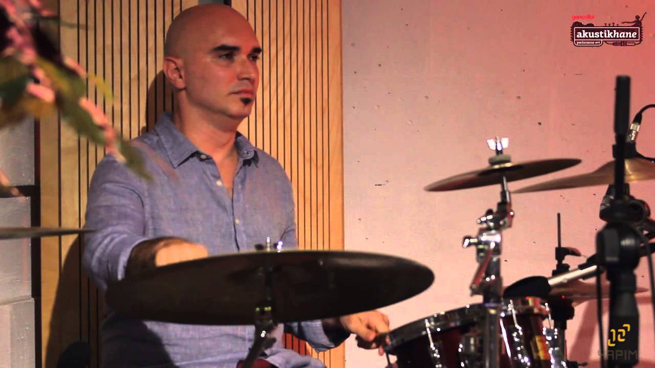 Akustikhane - Bahadir Tatlioz / Mazeretim Var Asabiyim Ben