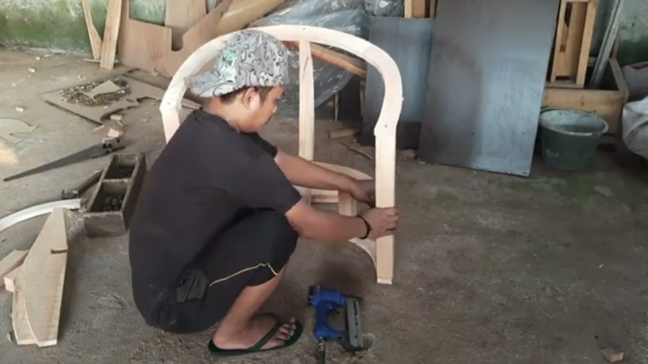 Making the Latest One-Seat Sofa Frame / How to Make Your Own Sofa Frame@wiwinoktaberi