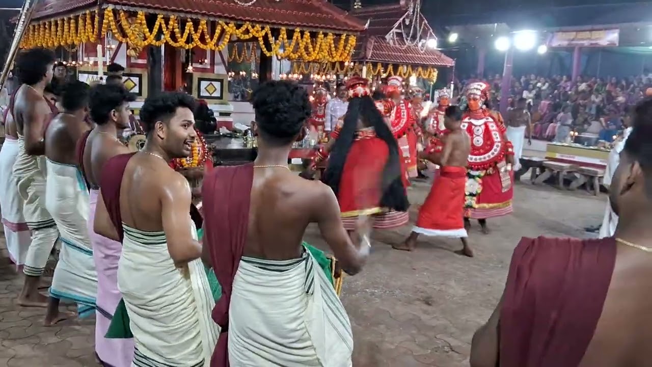 Sasthappan Vellattam at Sree Kadambil Kshethram | Chundangapoyil Kadirur