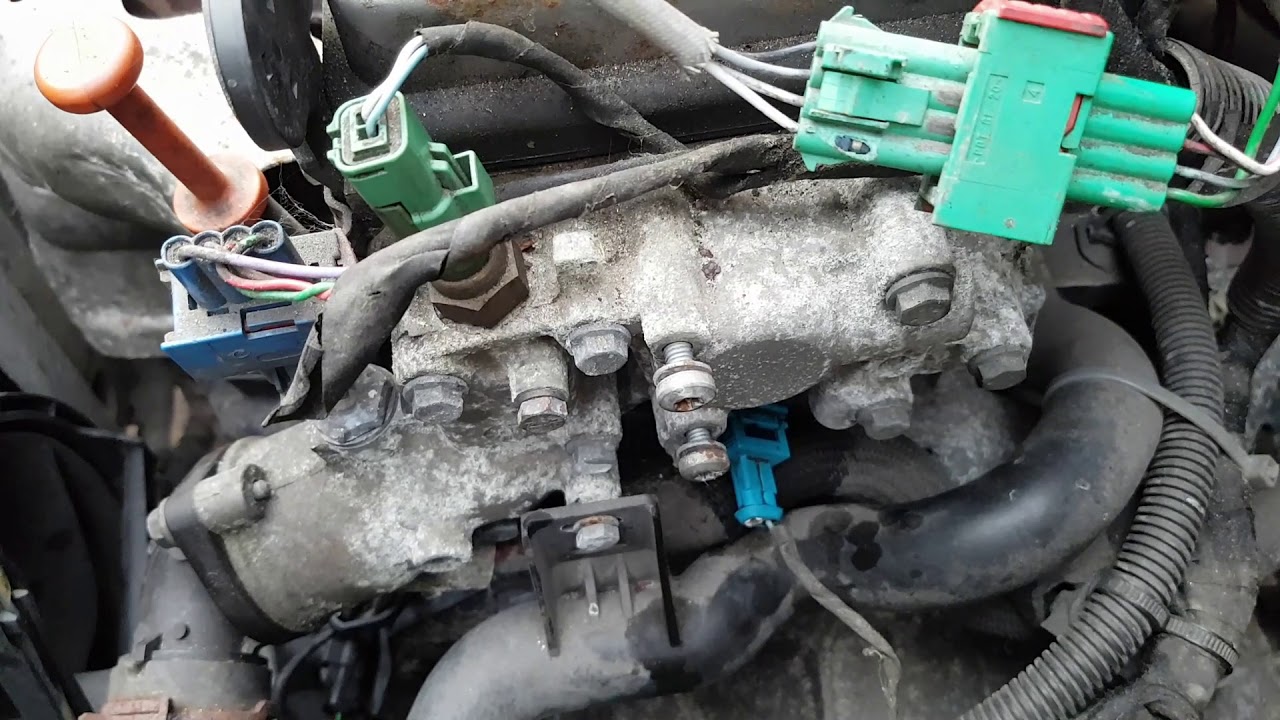 Fixing Citroen C3 1.4i Petrol False  Overheat Warning