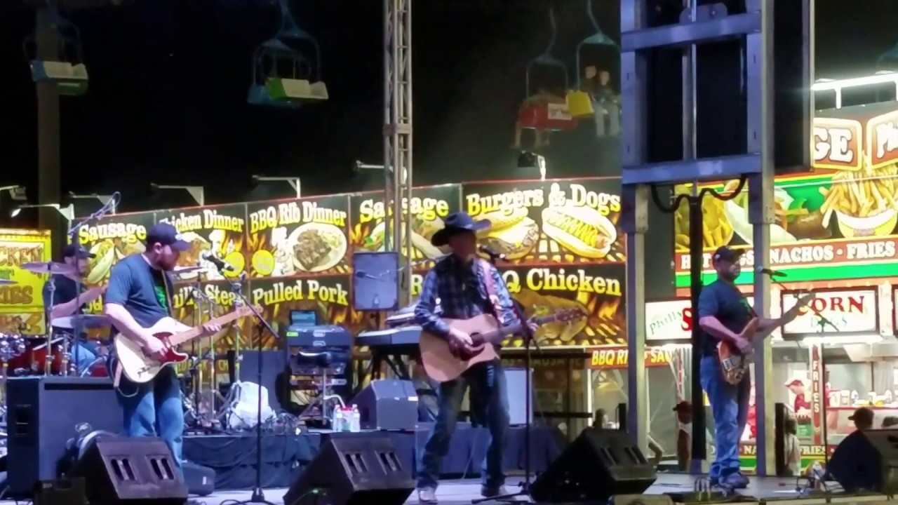 Cale Moon - Southern Drawl (LIVE) - Georgia National Fair 2017