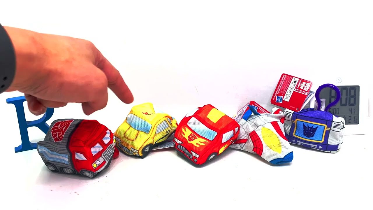 THESE PLUSH TOYS TRANSFORM - Transformers Clip Bots Plushes #isitdifficulttotransform