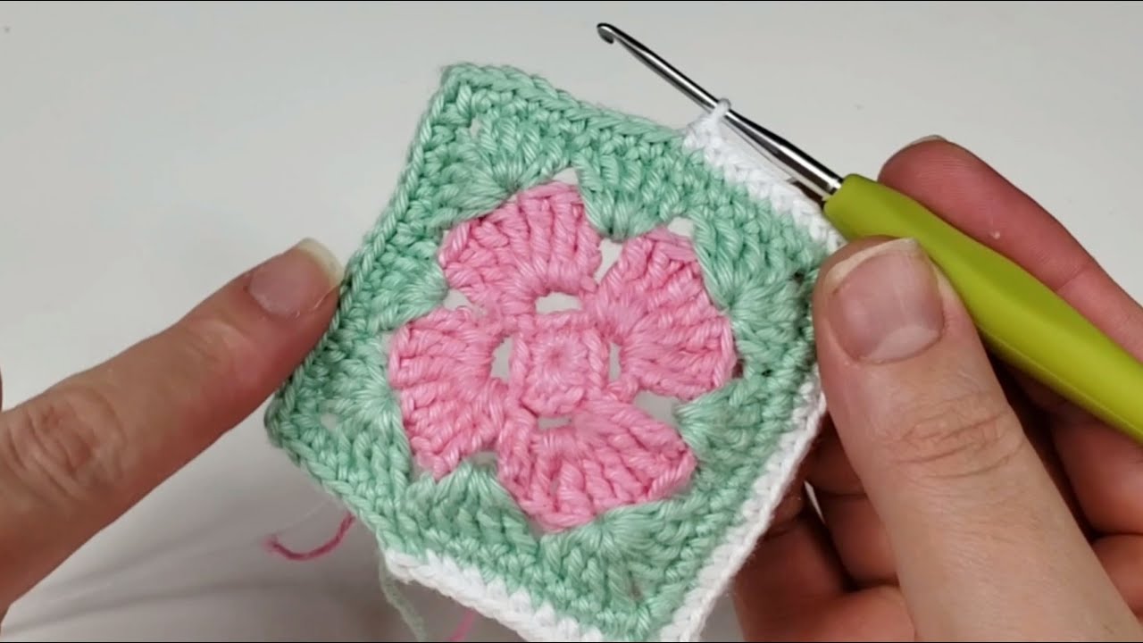 💕 Quadradinho de Crochê muito fácil! Almofadas de crochê ficam lindas com esse motivo de crochê