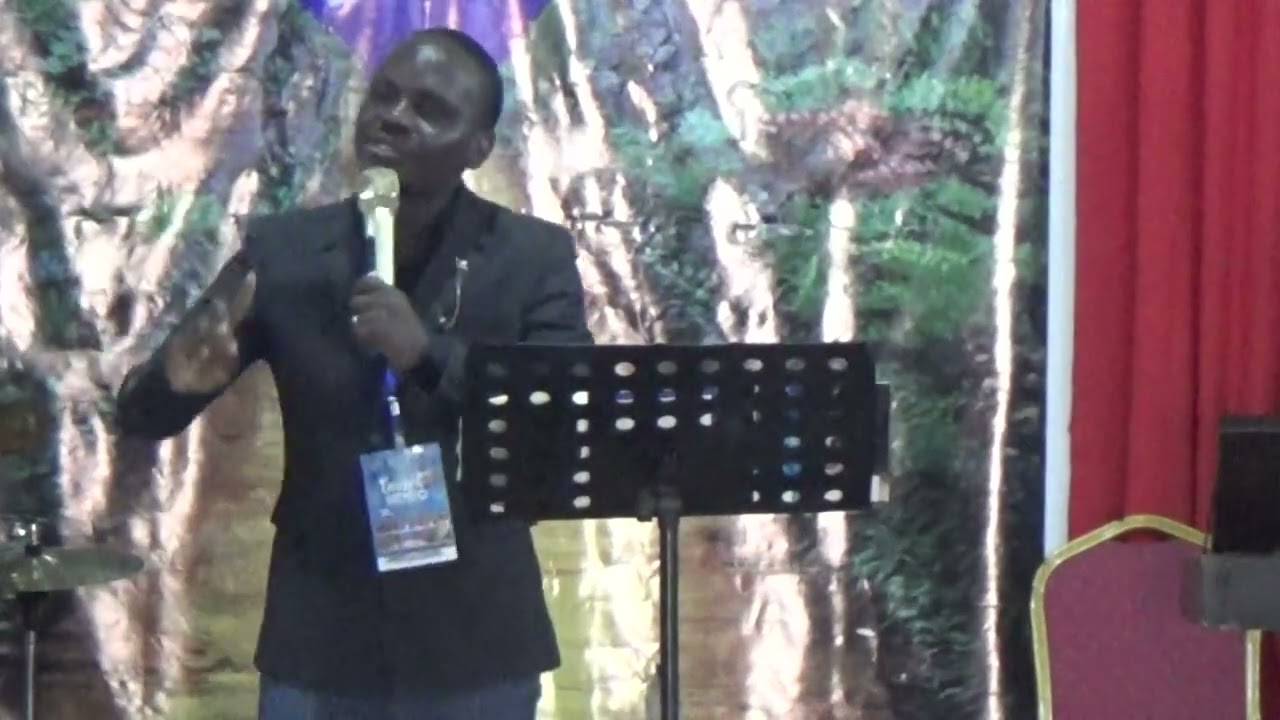 Pastor Francisco Frazão - Congregação do Zango