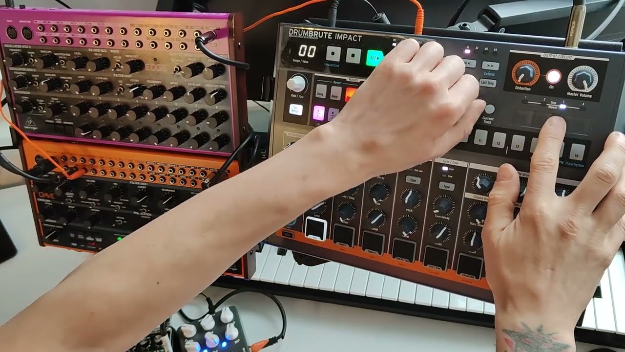 Voodoo people Behringer Crave + Drumbrute