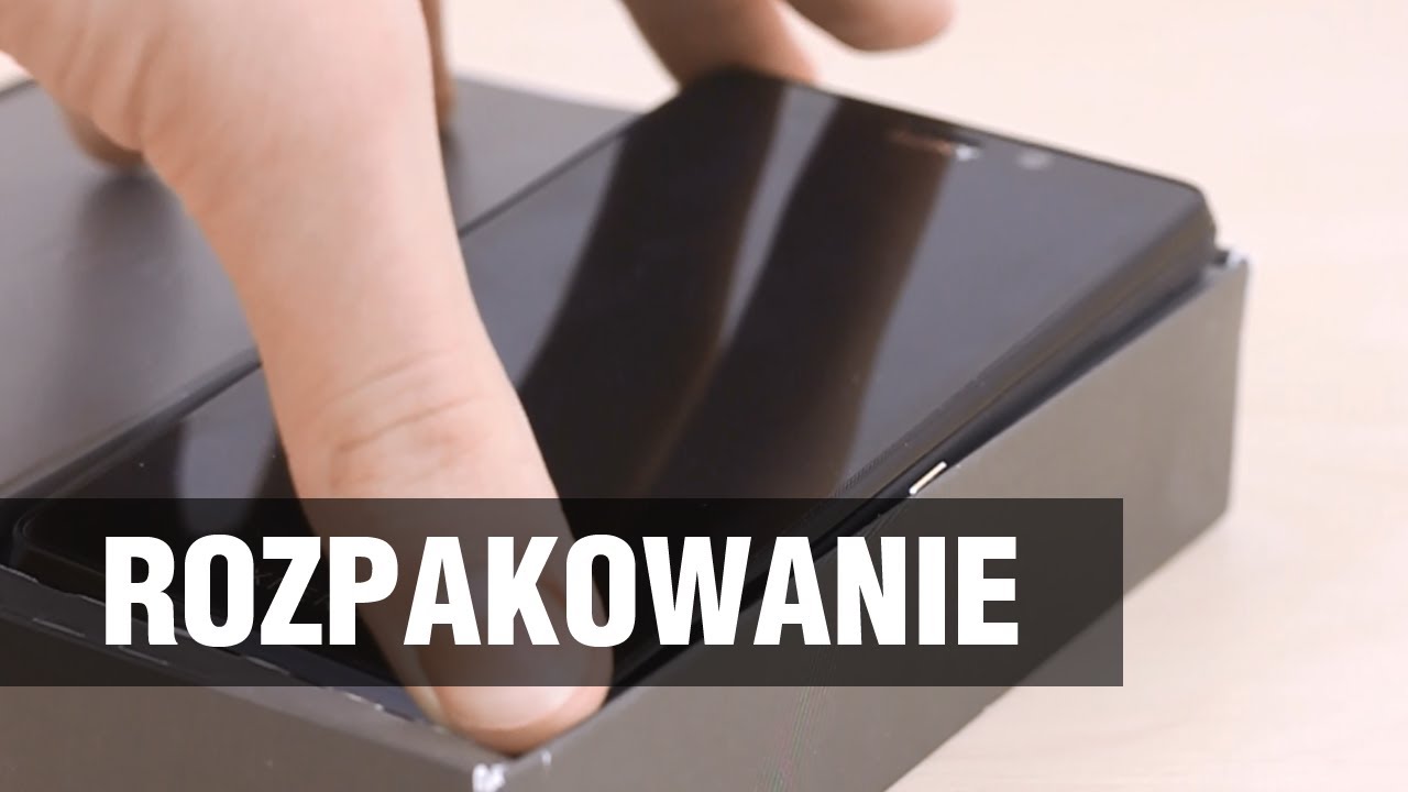 Rozpakowanie: Sony Xperia T (smartfon Jamesa Bonda)