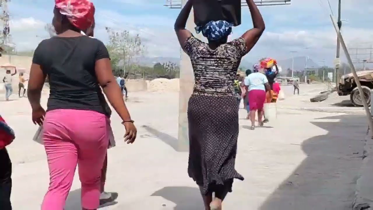 Woyy Lanmò san jou tann Pyèj 3 sèkèy pou lapolis..Nèg tonbe..Blennde yo debake Batay pi rèd