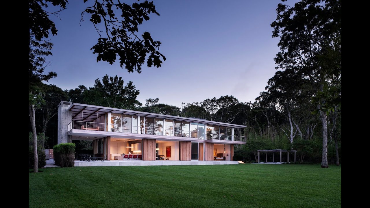 Video Tour: 60 Hedges Banks Dr, East Hampton
