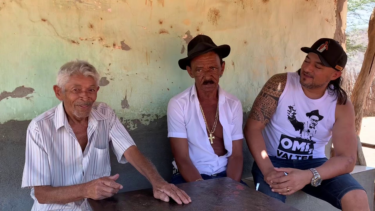 CHARLLES E TIRINGA ALMO&Ccedil;ANDO NA CASA DE LOPIM | COM&Eacute;DIA SELVAGEM &reg;
