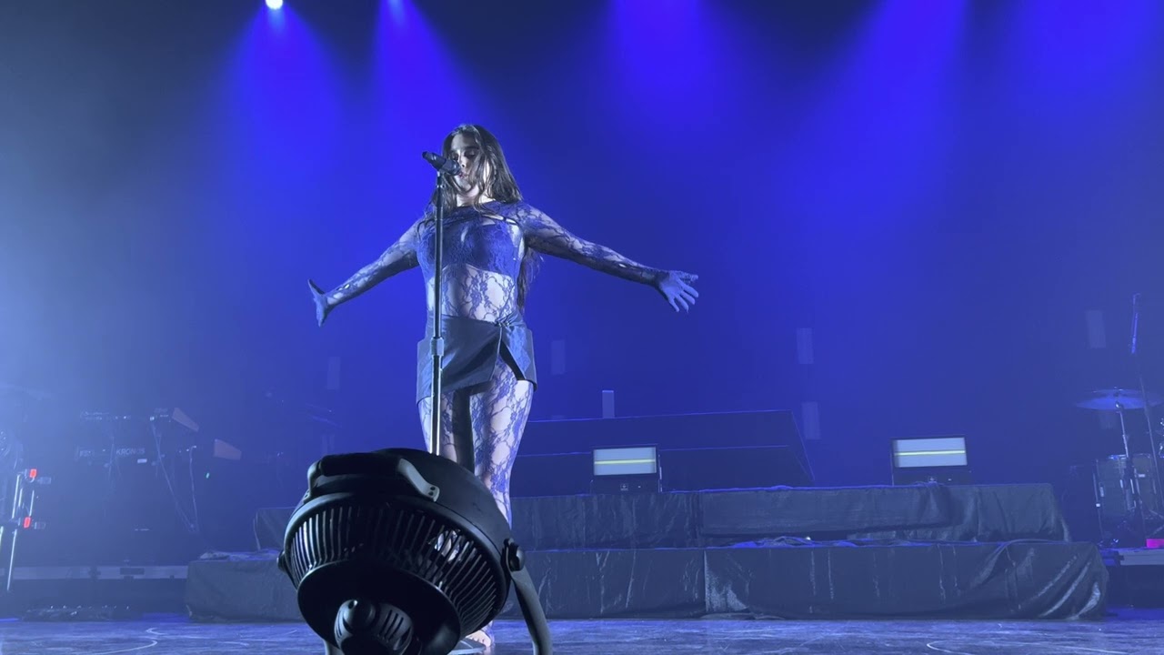Lauren Jauregui Live in Boston The Serpentina Tour