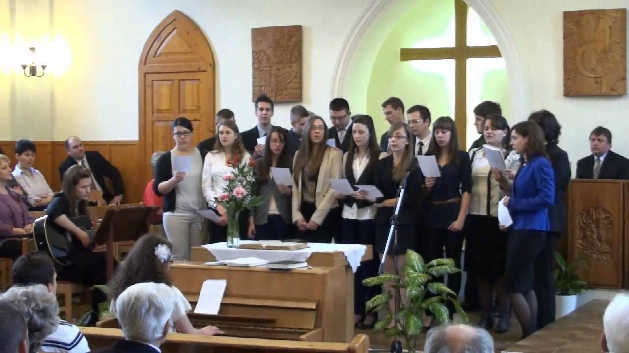 A sír üres a kő elgördült