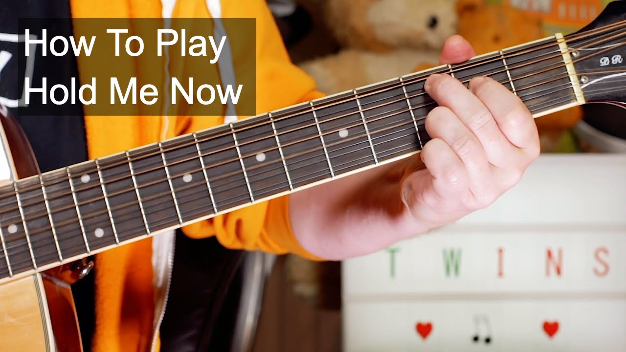 Урок игры на акустической гитаре «Hold Me Now» от Thompson Twins
