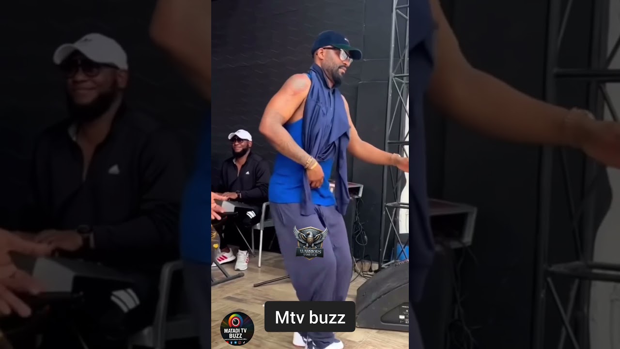 Fally Ipupa danse loketo 