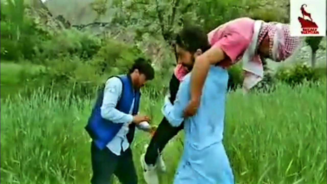 Haya Ma E Dana Gom Wa-----Funny Video Chitrali New Funny