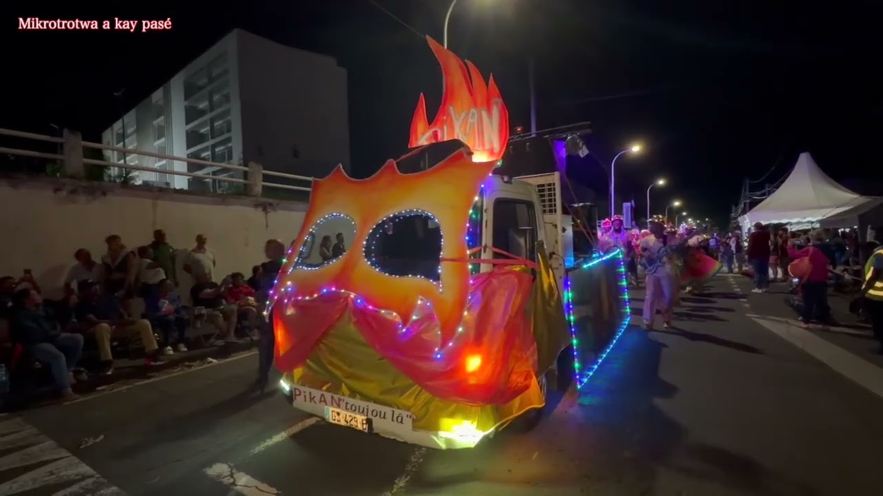 Mikrotrotwa a kay pasé - La parade électrique du lundi-gras 2026 à Basse - Terre.