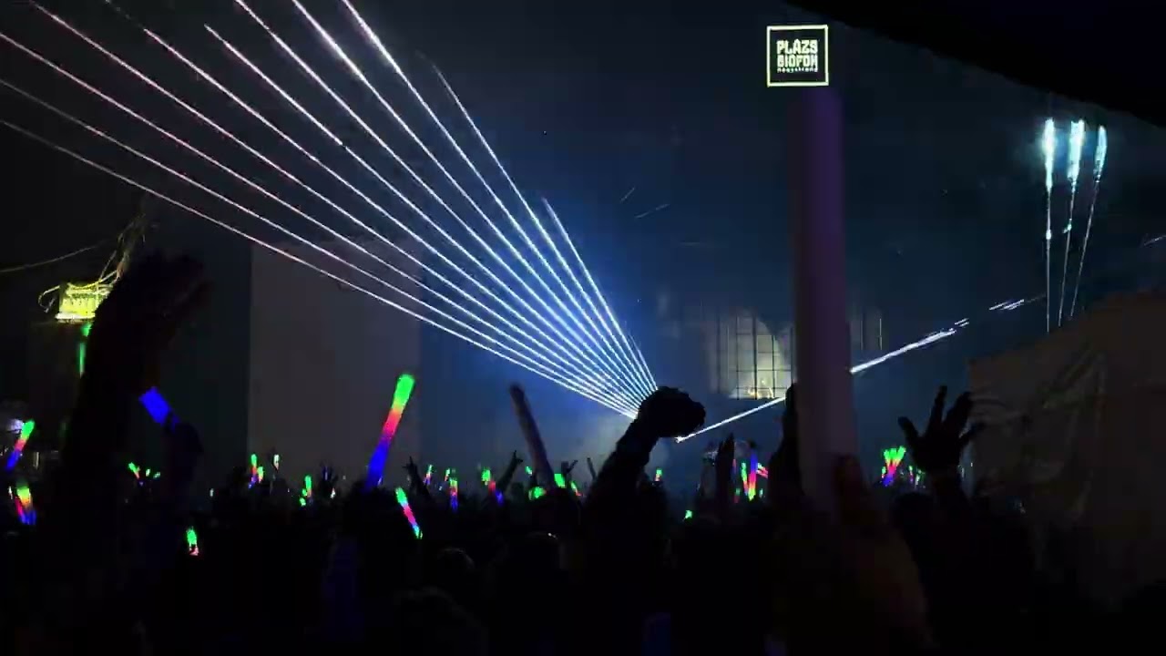 Dj Oti Sebestyén Balázs (Plázs Siófok) part 3