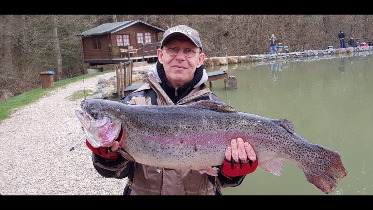 МОНСТР ФОРЕЛЬ НА ULTRALIGHT  MONSTER FORELLE UL ANGELN