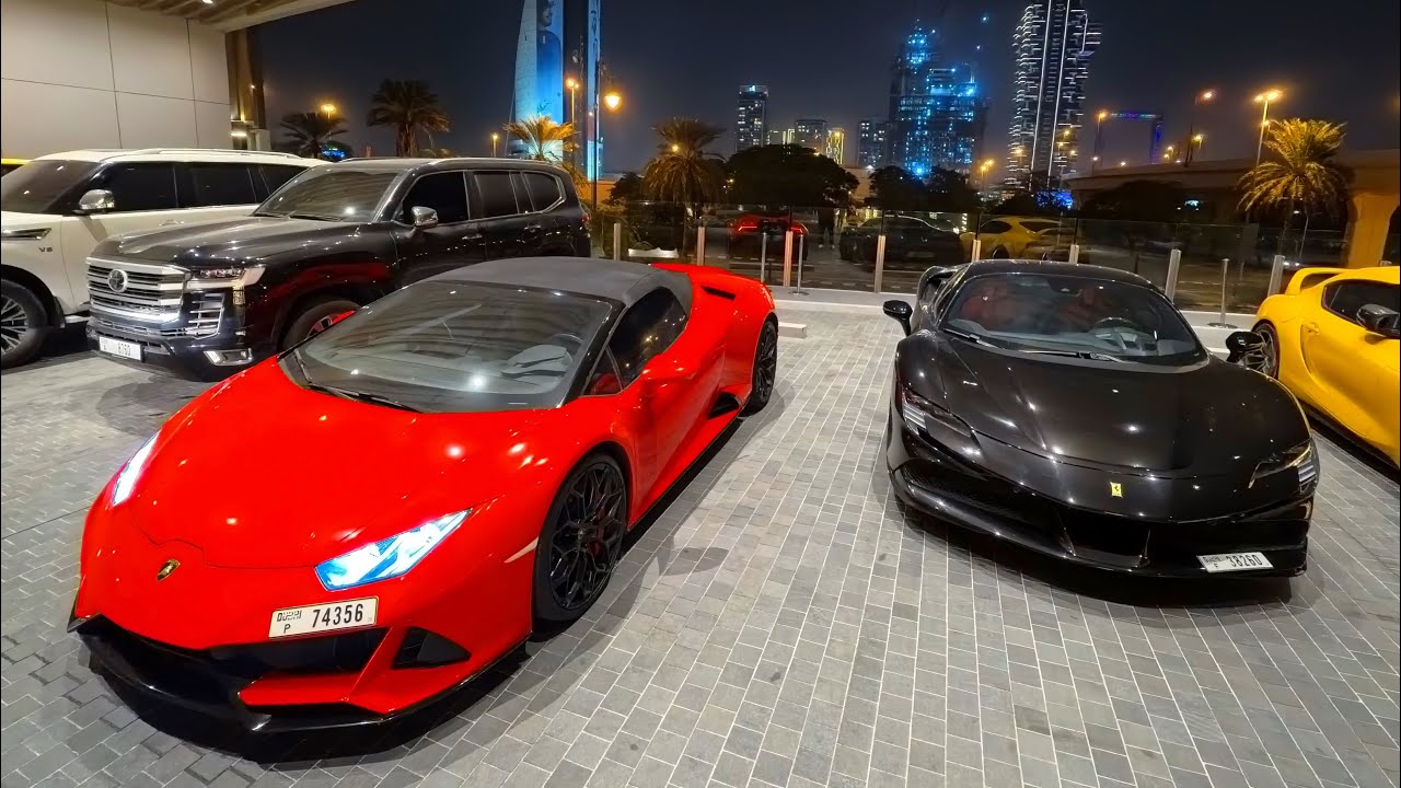 Lamborghini Huracan Evo Spyder 2024 | Late night drive in the city | Dubai Mall | Sounds & Visuals.