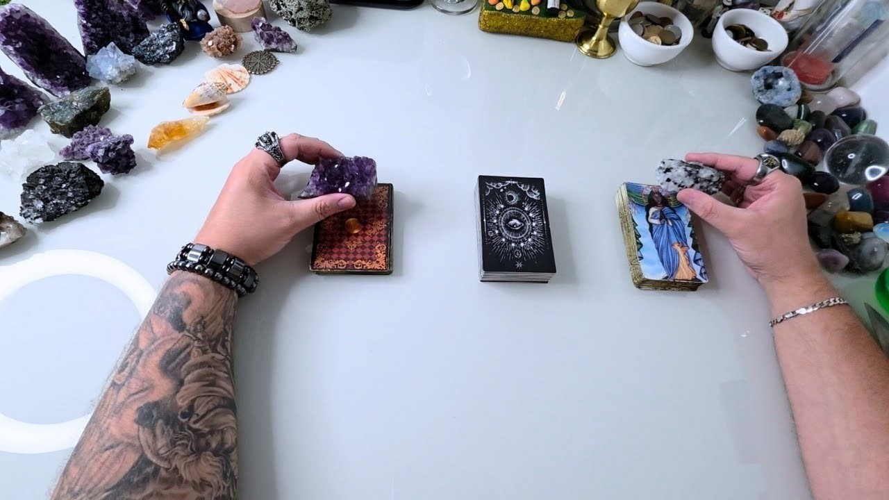 Ele(a) Vai me Procurar Tarot? Vai me Mandar Mensagem? Como Pretende Agir?
