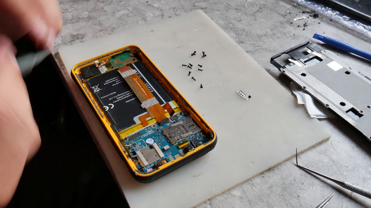 Blackview  BV5500 / Не заряжается. Вскрытие и ремонт