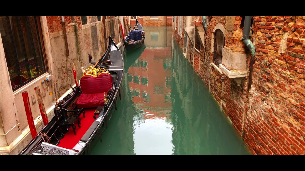 Phone 8 Video | Venice | Italy | November 2017 | Travel Video | DjI Osmo Mobile | Filmic Pro