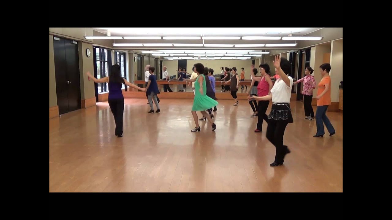 Little White Boat Line Dance (Choreographed by Eva Pau)
