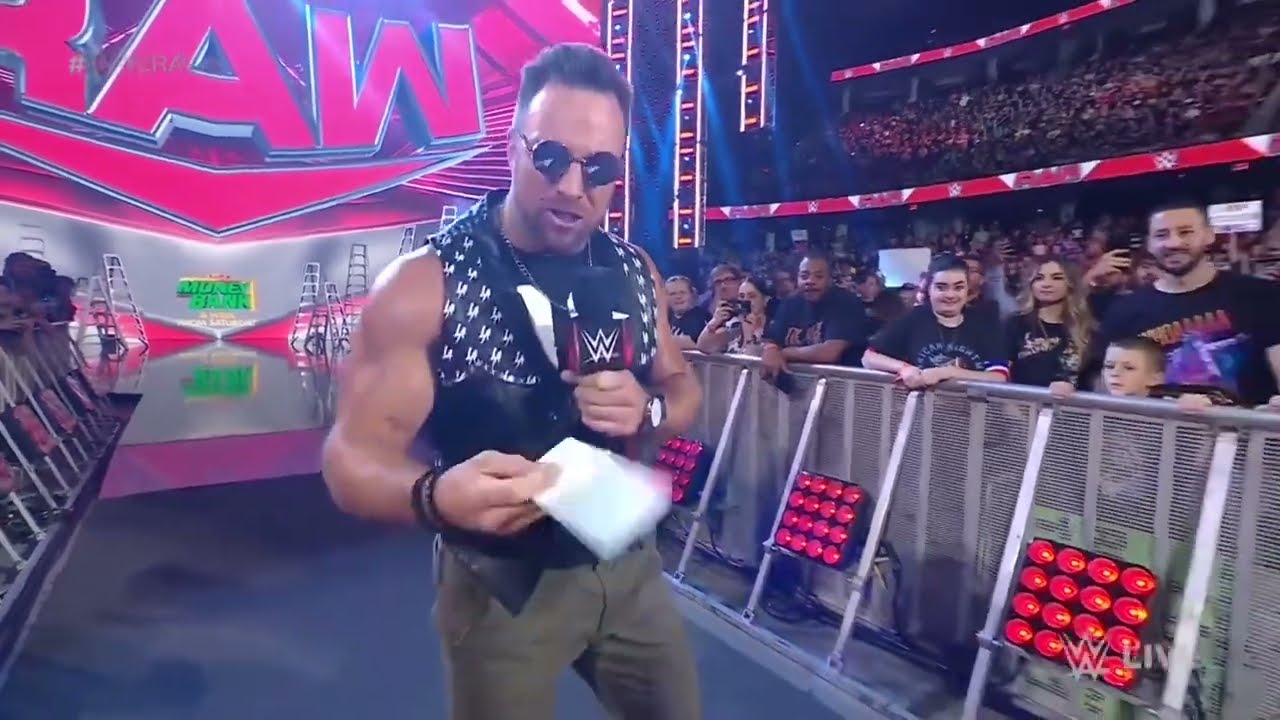LA Knight Massive Pop Entrance: WWE Raw 19 June 2023