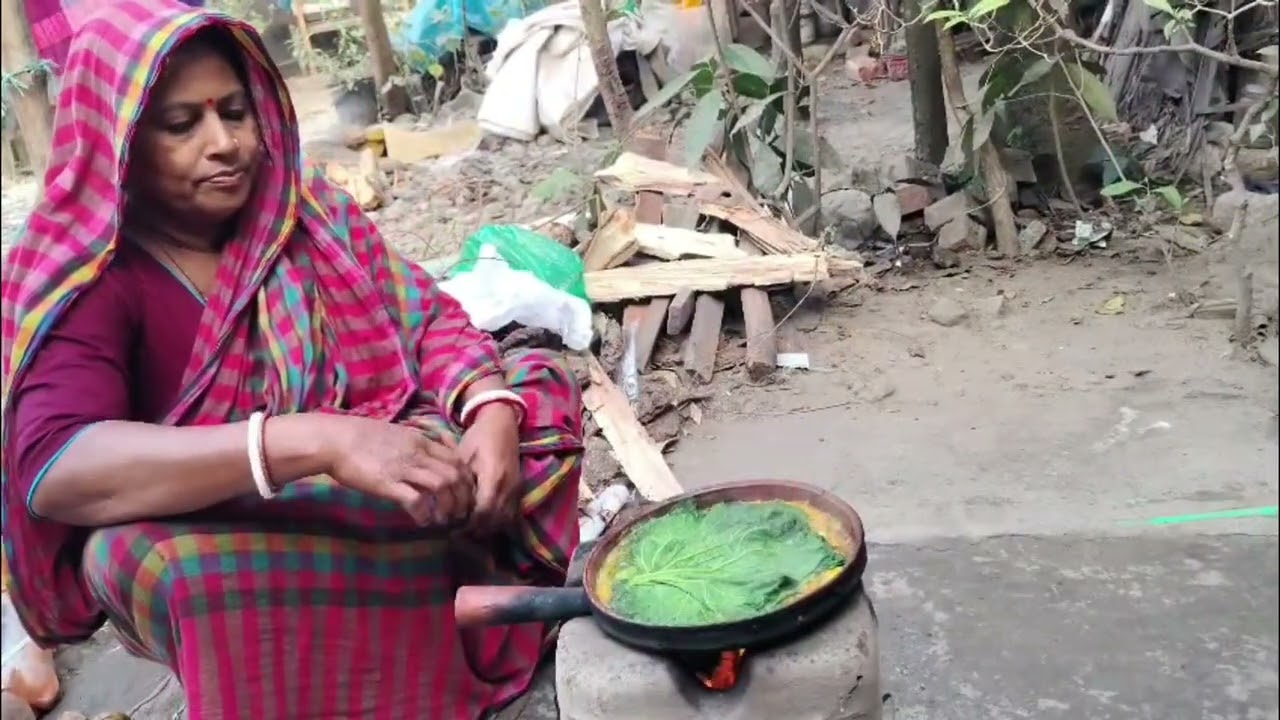লাউ পাতায় বাটা মাছের পাতুরি।।।। 
