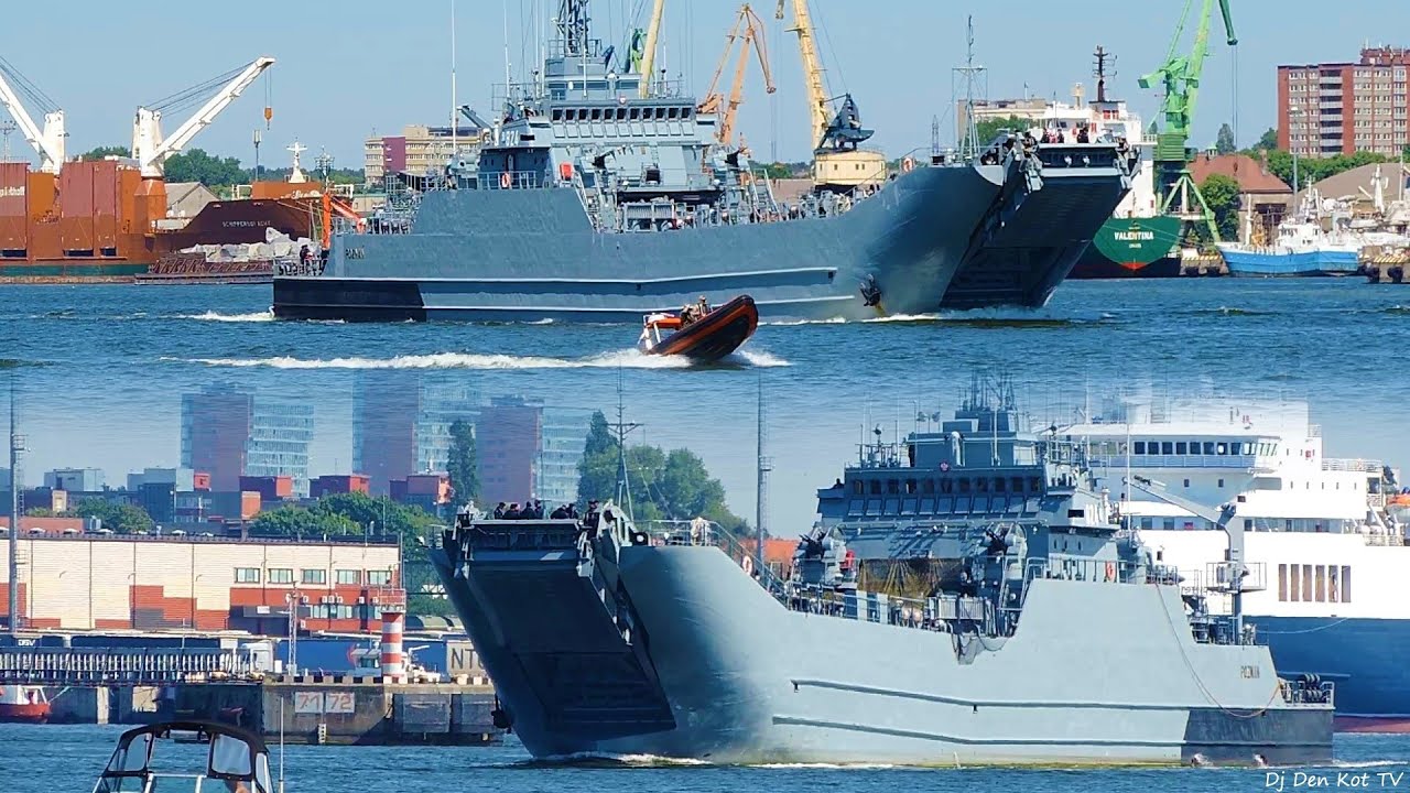 ORP Poznan + ORP Krakow in Klaipeda Port
