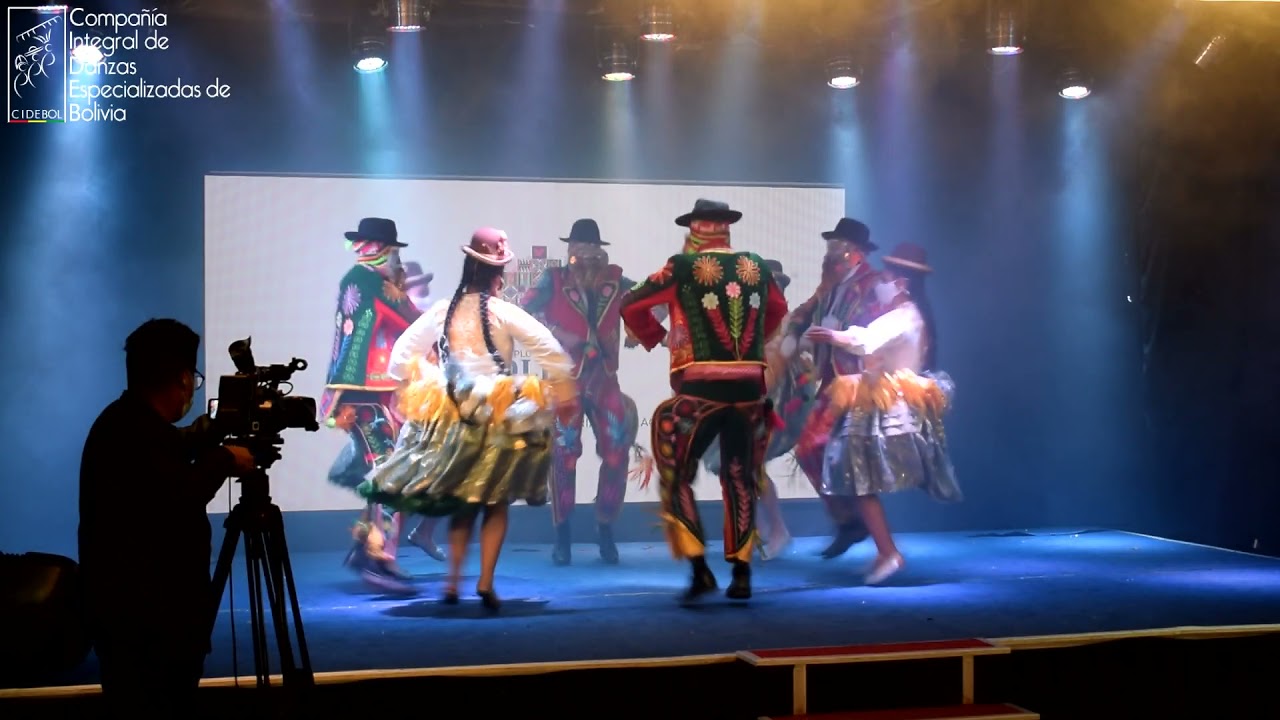 PEPINOS Y CHUTAS