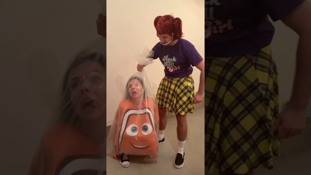 У этой пары потрясающие костюмы на Хэллоуин 😂