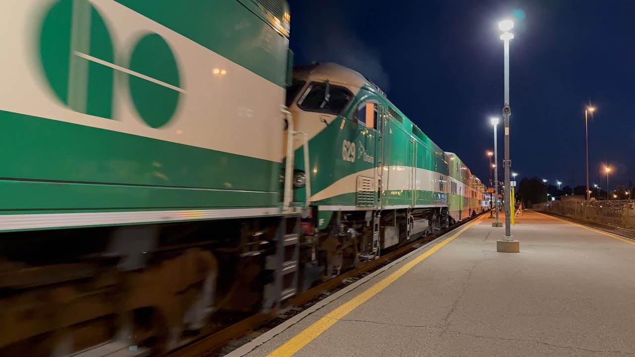 4K lots of trains at mimico go station 
