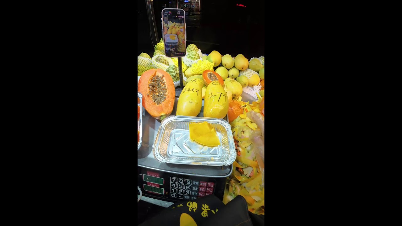 Mainland Chinese street snacks live broadcast