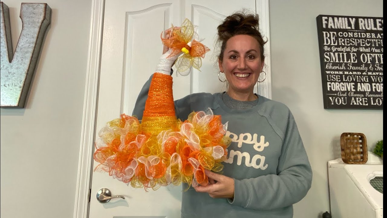 CANDY CORN WREATH!! | EVERYTHING IS FROM DOLLAR TREE‼️ 🤍🧡💛