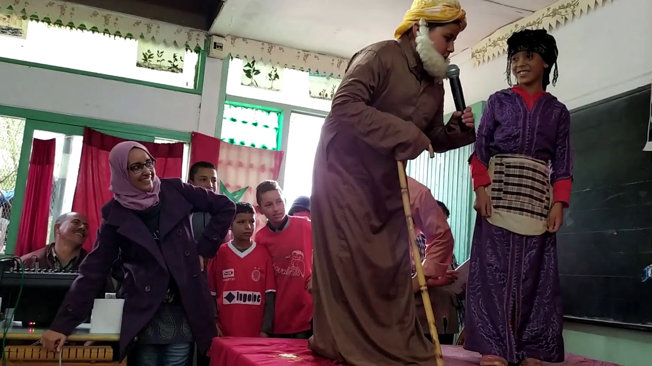مسرحية عن المسيرة الخضراء  بمجموعة مدارس الفقرا مديرية الرحامنة