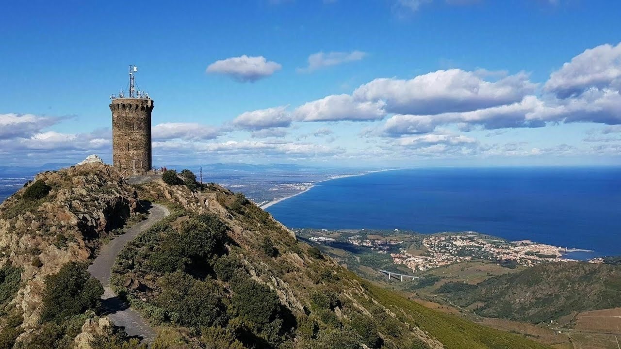 TOUR de la MADELOC - Port-Vendres - Randonnée incontournable dans le Massif des Albères