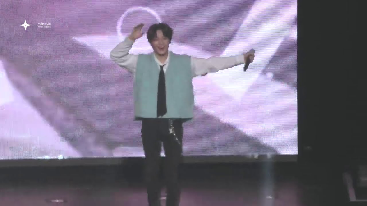 200216 District 9 Unlock in LA :: my universe (STRAY KIDS I.N)