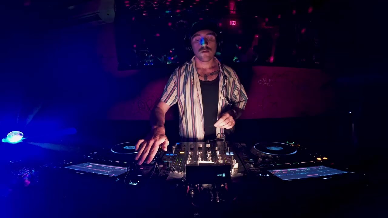 Hardgroove, Hypnotic, and Groovy Techno @ CLUB RASH Brooklyn (slowdancexo)