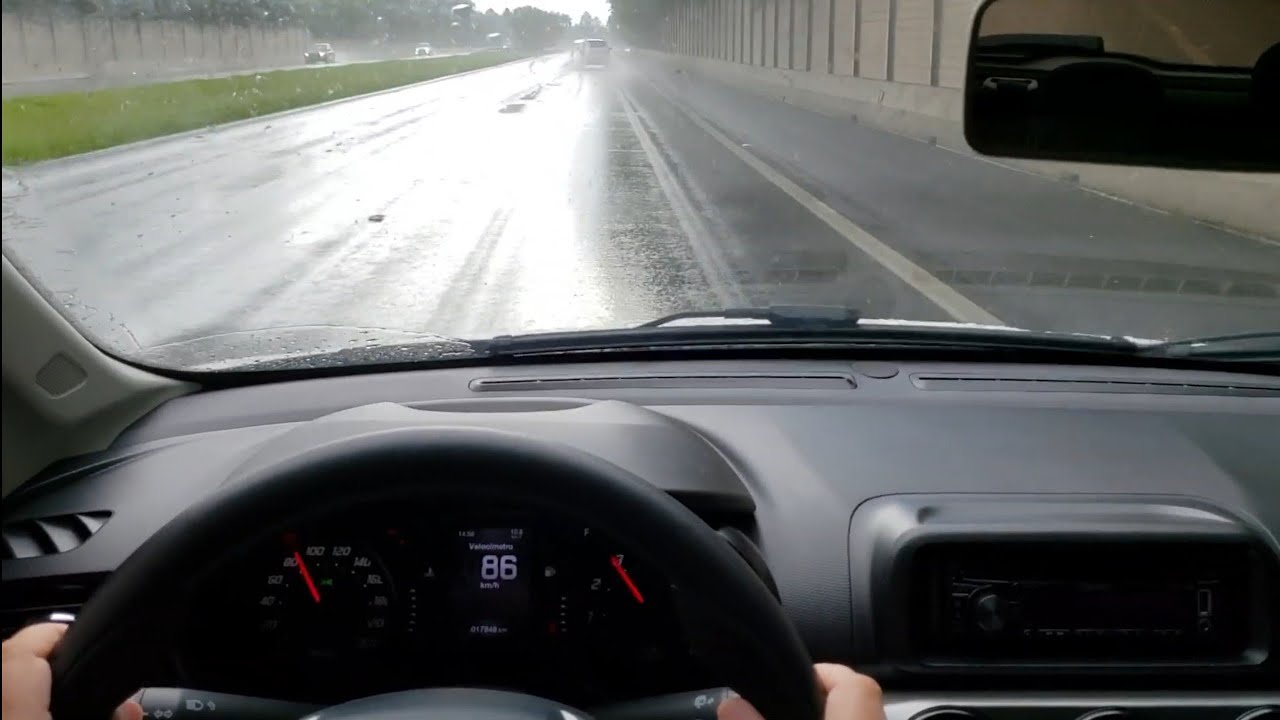 Dirigindo na chuva - Fiat Argo 1.0 | POV Drive