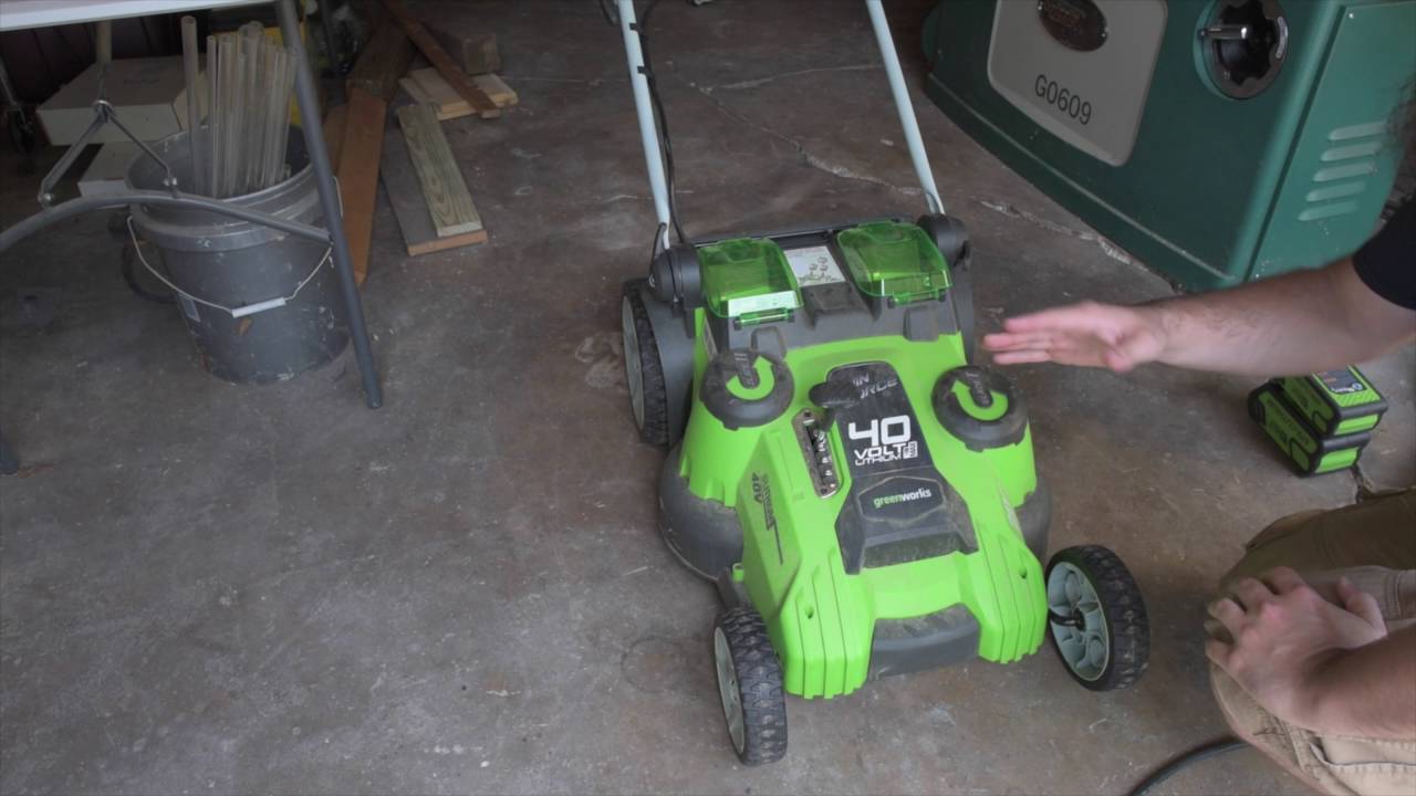 Greenworks Twin Force Mower Review -  Part 1 -  Features, Cost, Solar Charging