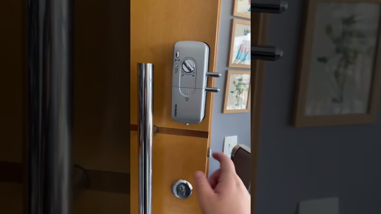 Fechadura Intelbras FR 201 - Instala&ccedil;&atilde;o em porta Pivotante #fechadurabiometrica #fechaduradigital