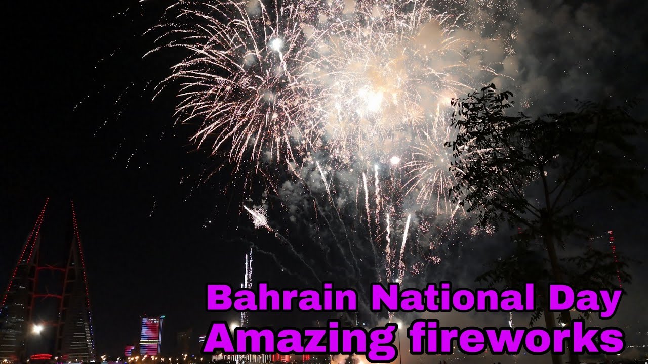 #fireworks #bahrainbay LIVE FIREWORKS BAHRAIN NATIONAL DAY