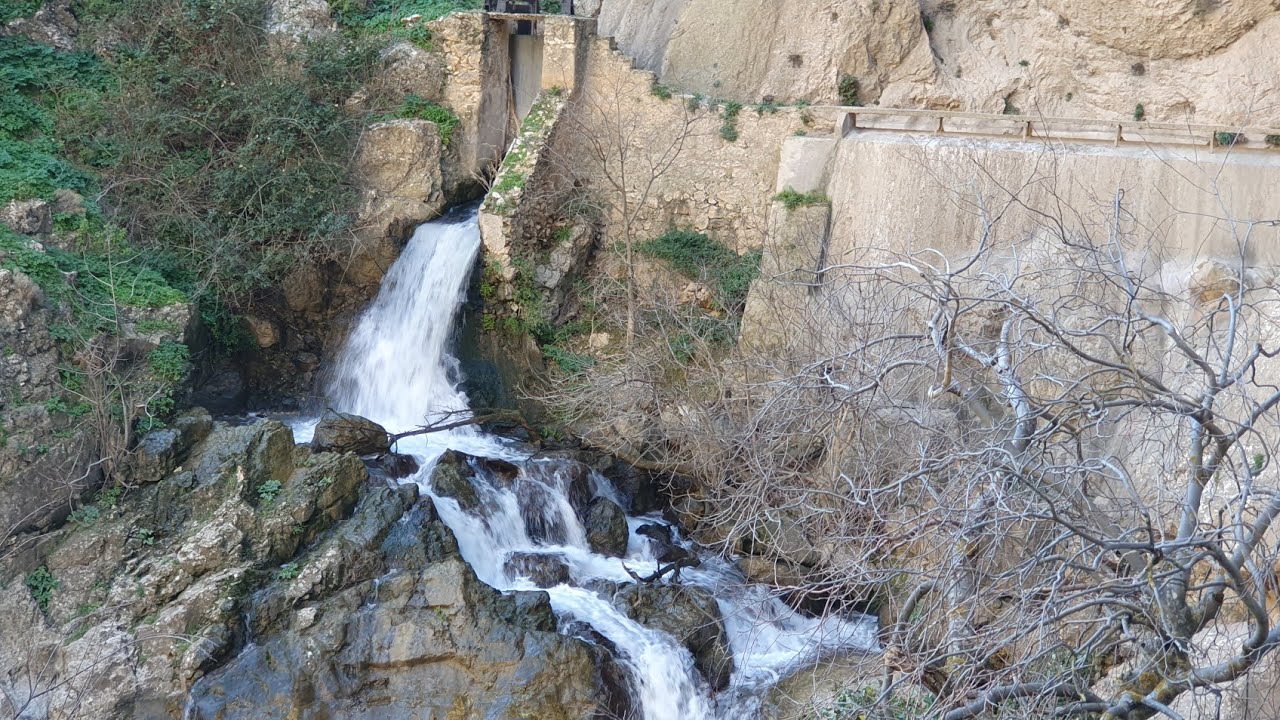 Ruta del Gollizno, el Río Velillos, en Moclín (Granada).