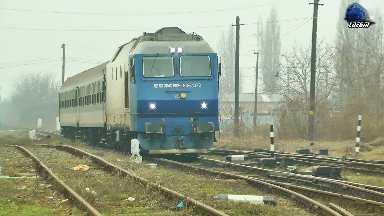 GM 64-0962-2 & R368-1 Salonta-Oradea-Puspokladany in Gara Oradea Vest Station - 21 January 2020