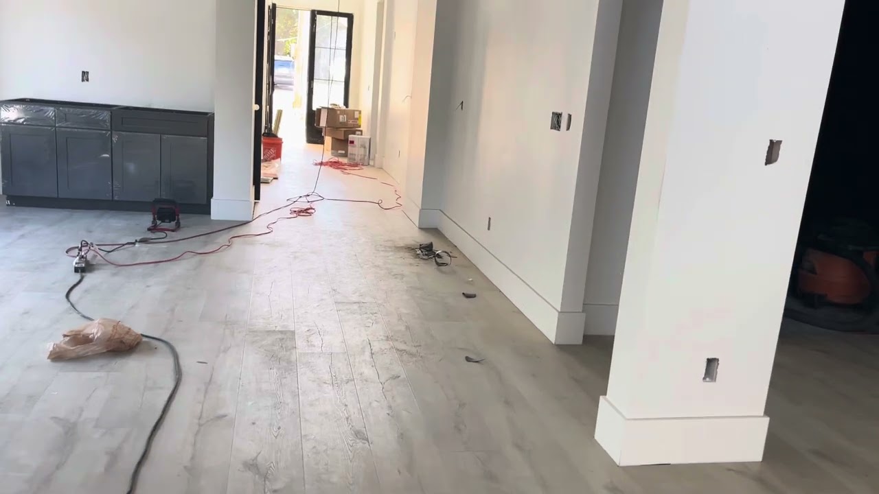Floors! Mohawk Revwood Plus! I Have Questions! Building Custom Home With Ubuildit