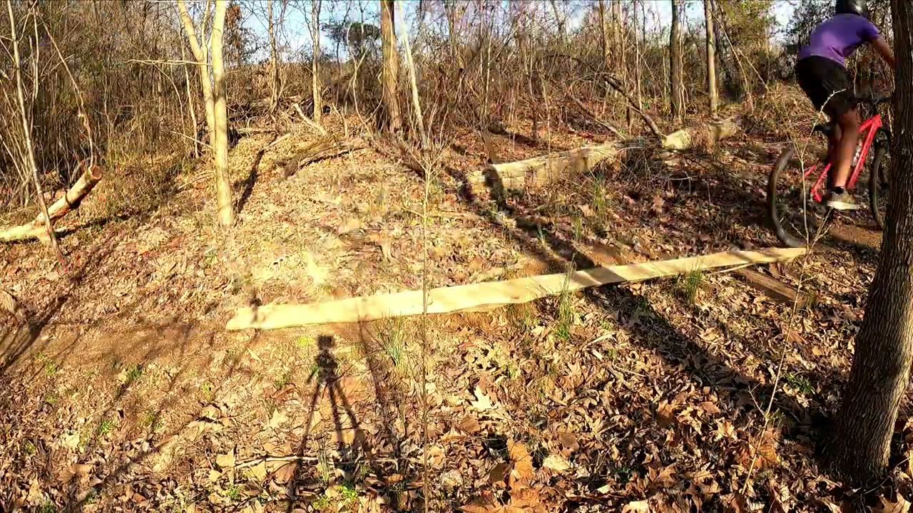 BACKYARD MTB TRAIL + FIRST VIDEO WITH GOPRO