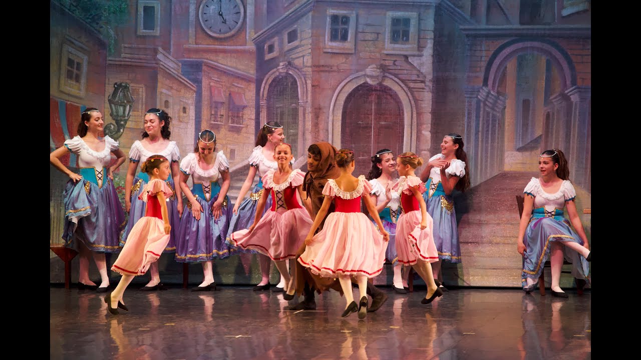 LA ESMERALDA BALLETTO - 