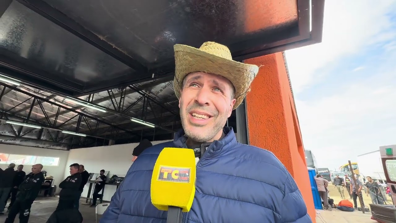 Кастеллано поднялся с 4-го места на подиум в первом раунде ТК.