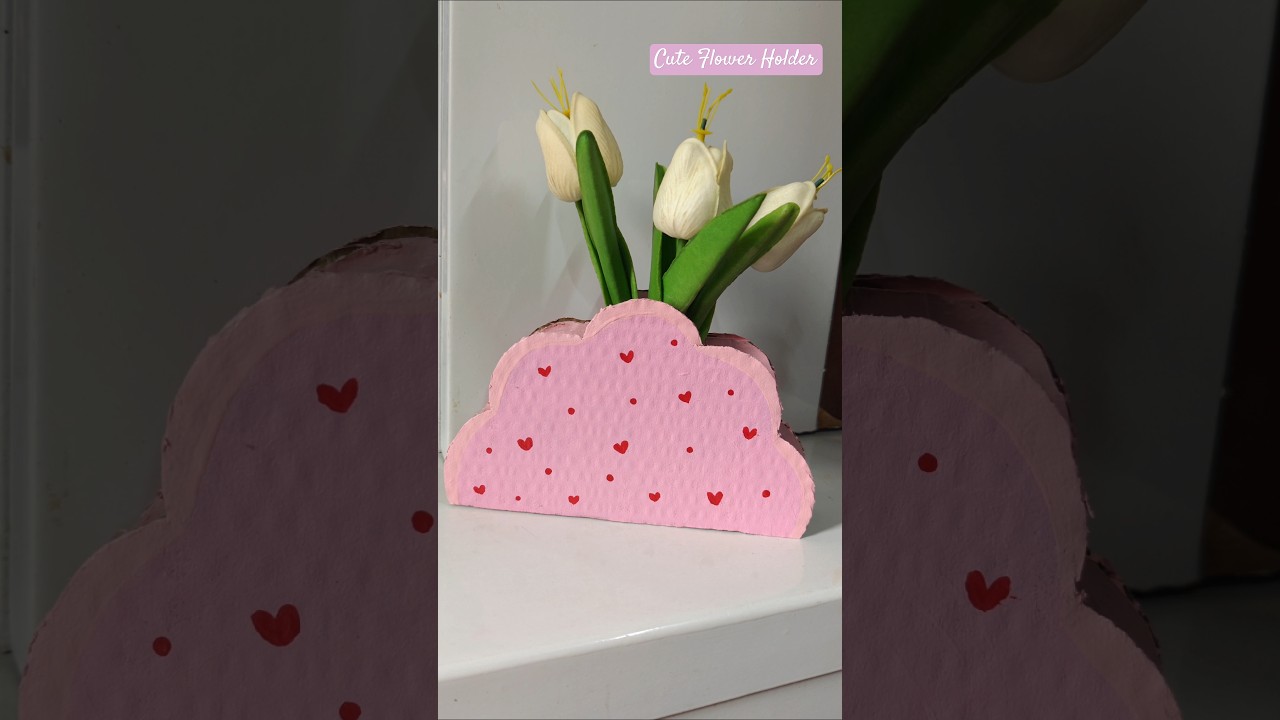 Make a Beautiful Flower Holder at Home!