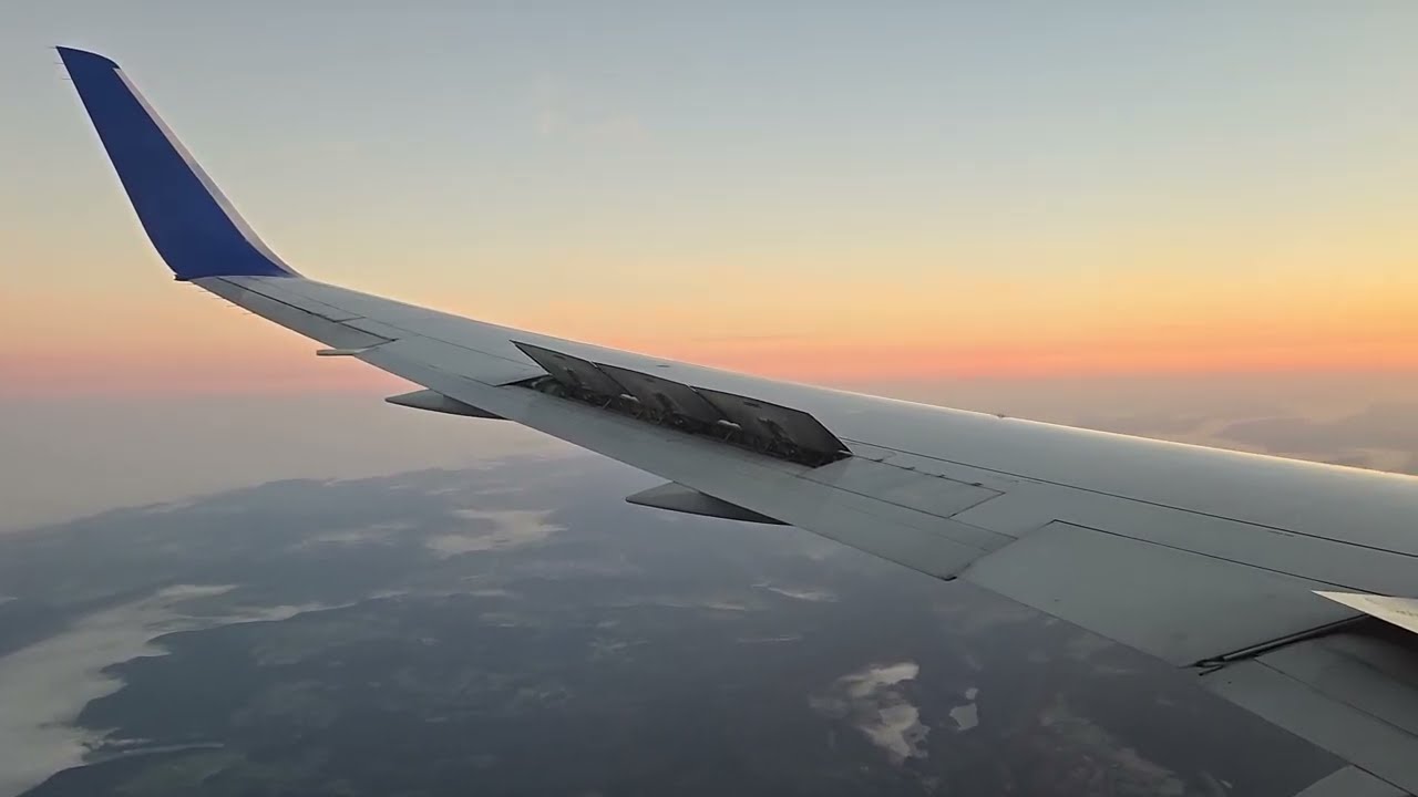 Geneva (GVA) Landing -- 767-300ER -- United -- N671UA